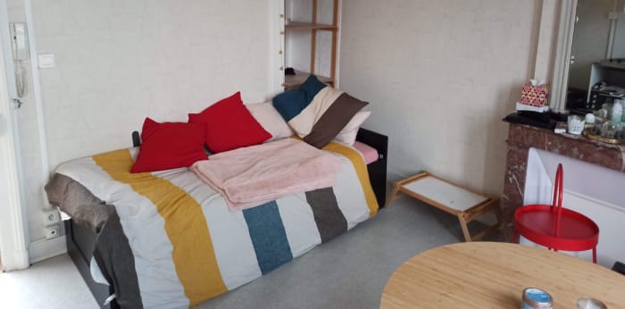 Image 2 sur 13 - Appartement  ·  Location · Besancon (25000) · 1 pièce · 16m²