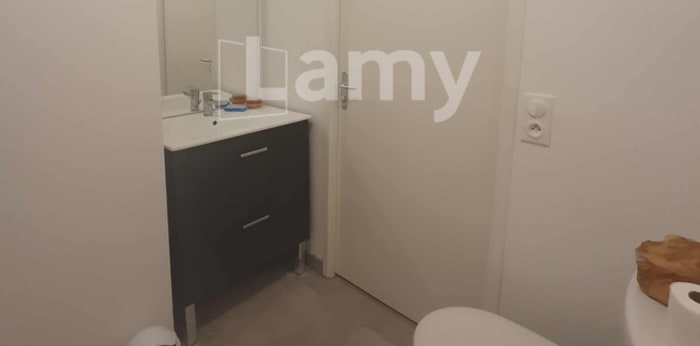 Image 9 sur 12 - Appartement  ·  Location · Amiens (80000) · 2 pièces · 40m²