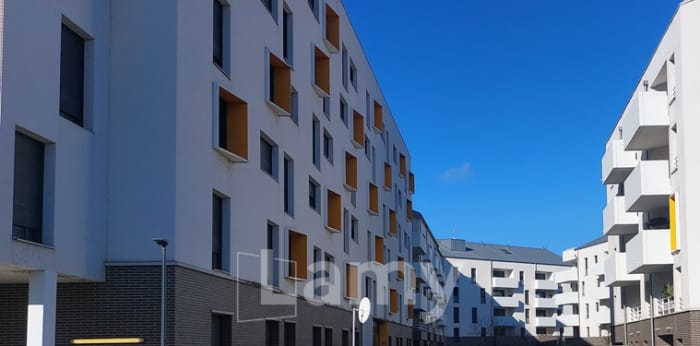 Image 1 sur 2 - Parking/box  ·  Location · Toulouse (31300) · 10m²