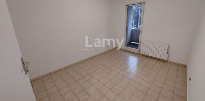 Image 7 sur 9 - Appartement  ·  Location · Grenoble (38100) · 2 pièces · 39m²