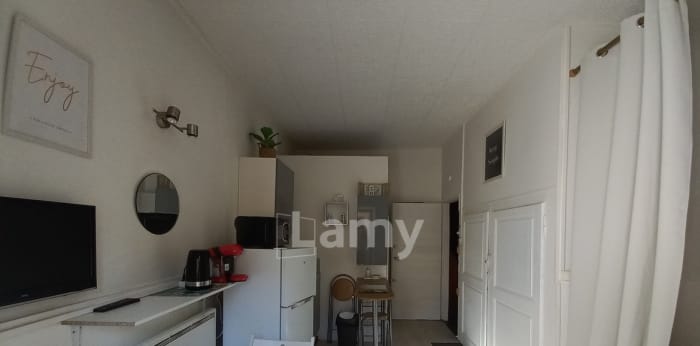 Image 3 sur 6 - Appartement  ·  Location · Chambery (73000) · 1 pièce · 17m²
