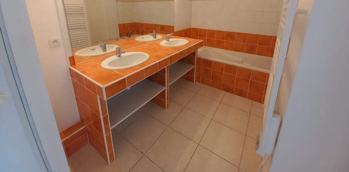 Image 17 sur 23 - Appartement  ·  Location · Montpellier (34090) · 4 pièces · 112m²