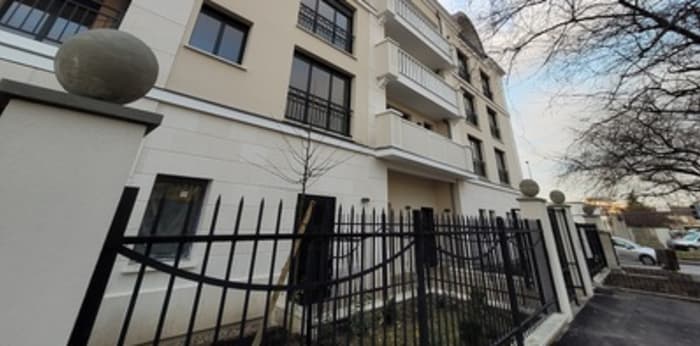 Image 2 sur 3 - Appartement  ·  Location · Le Blanc Mesnil (93150) · 3 pièces · 66m²