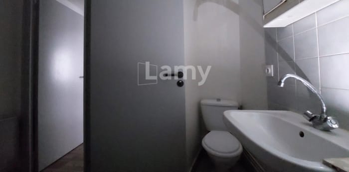 Image 8 sur 9 - Appartement  ·  Location · Limoges (87000) · 1 pièce · 32m²