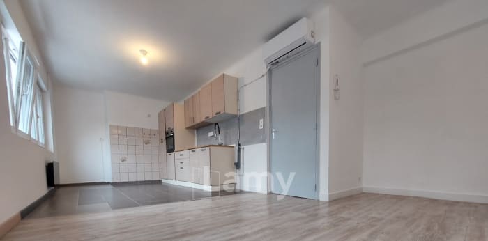 Image 3 sur 10 - Appartement  ·  Location · Anzin (59410) · 2 pièces · 44m²