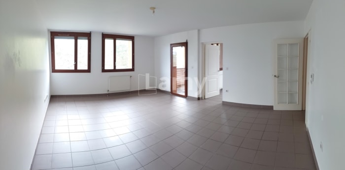 Image 3 sur 13 - Appartement  ·  Location · Nancy (54100) · 4 pièces · 109m²