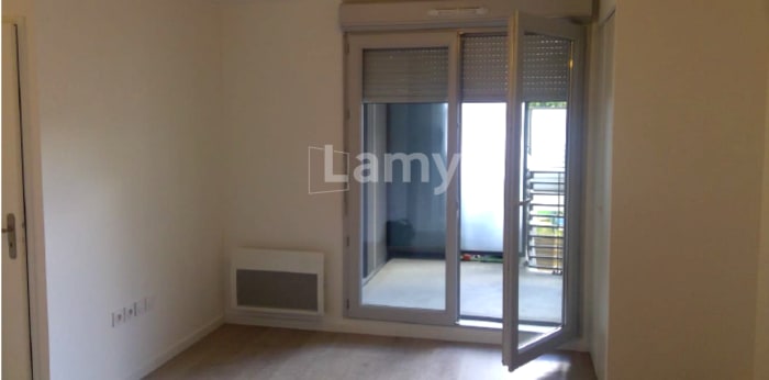 Image 4 sur 7 - Appartement  ·  Location · Champs Sur Marne (77420) · 2 pièces · 38m²