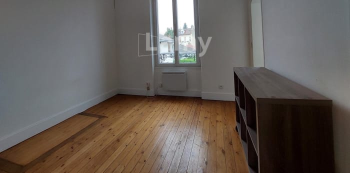 Image 4 sur 6 - Appartement  ·  Location · Chantilly (60500) · 1 pièce · 17m²