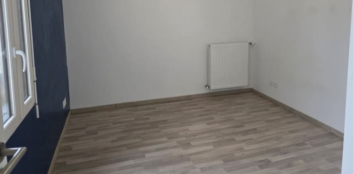 Image 7 sur 9 - Appartement  ·  Location · Bordeaux (33300) · 3 pièces · 64m²