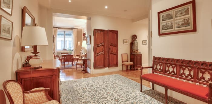 Image 7 sur 17 - Appartement  ·  Vente · Lyon (69006) · 5 pièces · 220m²