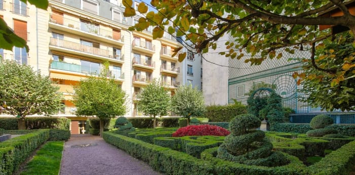 Image 1 sur 13 - Appartement  ·  Vente · Paris (75003) · 2 pièces · 56m²