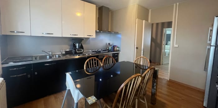 Image 7 sur 10 - Maison/villa  ·  Vente · Blanquefort (33290) · 6 pièces · 160m²