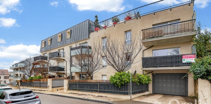 Image 1 sur 14 - Appartement  ·  Vente · Dijon (21000) · 2 pièces · 42m²