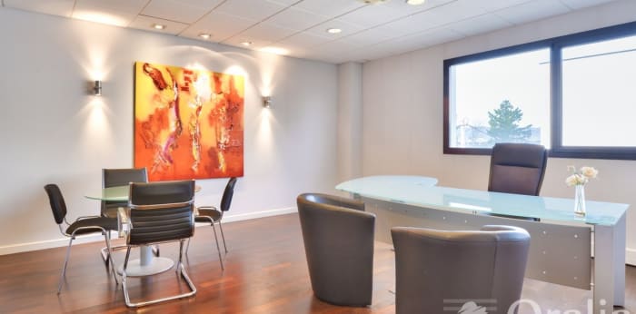 Image 6 sur 12 - Bureaux  ·  Vente · Dardilly (69570) · 13 pièces · 426m²