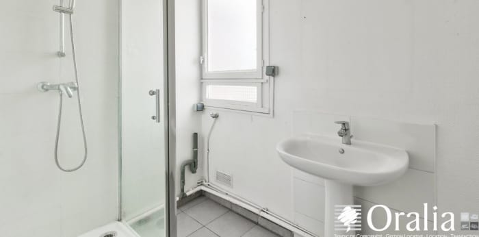 Image 9 sur 10 - Appartement  ·  Vente · Venissieux (69200) · 4 pièces · 69m²