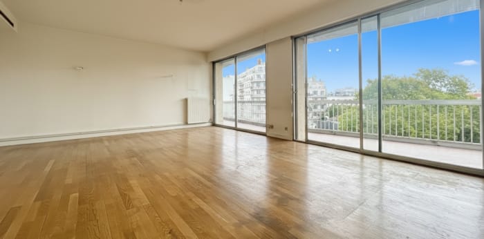Image 3 sur 19 - Appartement  ·  Vente · Grenoble (38100) · 4 pièces · 139m²
