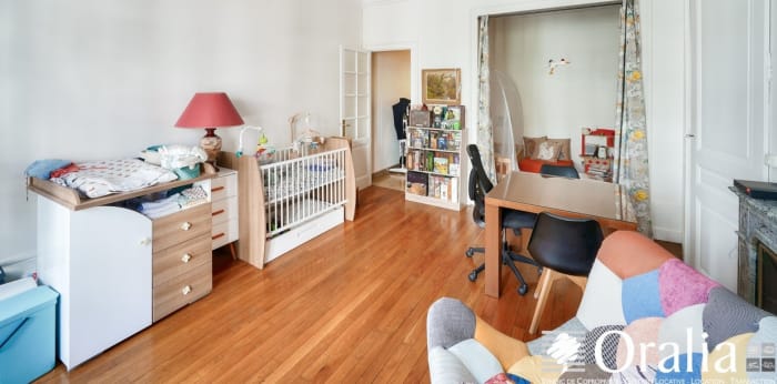 Image 5 sur 11 - Appartement  ·  Vente · Lyon (69006) · 2 pièces · 75m²