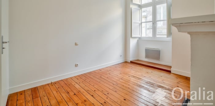 Image 7 sur 12 - Appartement  ·  Vente · Bordeaux (33000) · 3 pièces · 65m²