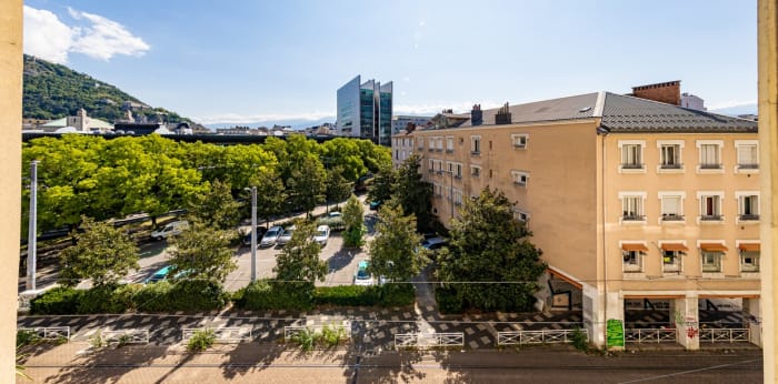 Image 6 sur 11 - Appartement  ·  Vente · Grenoble (38000) · 3 pièces · 67m²