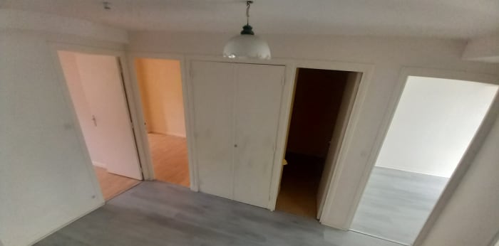 Image 1 sur 9 - Appartement  ·  Vente · Tarare (69170) · 3 pièces · 84m²