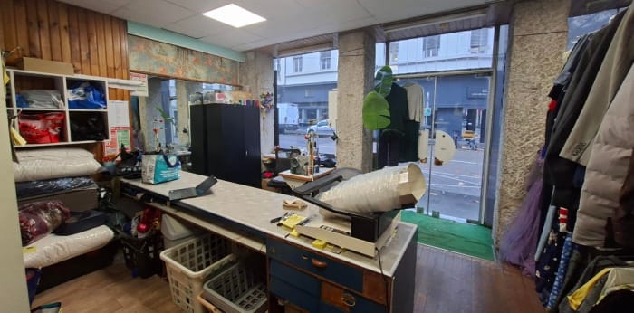 Image 2 sur 5 - Local  ·  Vente · Lyon (69003) · 2 pièces · 66m²