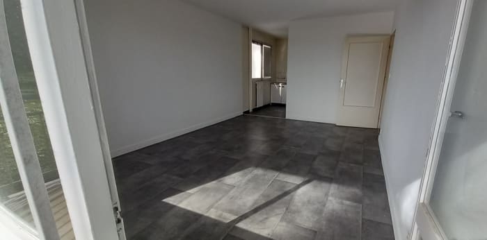 Image 3 sur 11 - Appartement  ·  Vente · Lyon (69009) · 1 pièce · 34m²