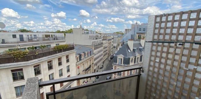 Image 1 sur 4 - Appartement  ·  Vente · Paris (75008) · 1 pièce · 36m²