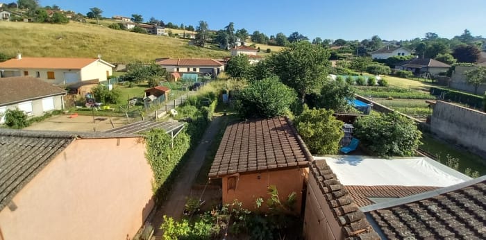 Image 5 sur 12 - Immeuble  ·  Vente · Vindry Sur Turdine (69490) · 157m²