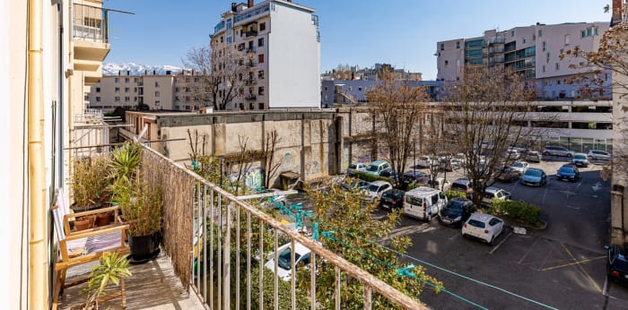 Image 1 sur 10 - Appartement  ·  Vente · Grenoble (38000) · 2 pièces · 52m²