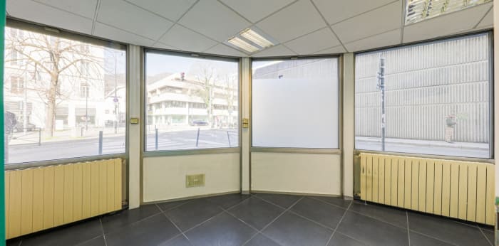 Image 8 sur 10 - Local  ·  Vente · Grenoble (38000) · 3 pièces · 53m²