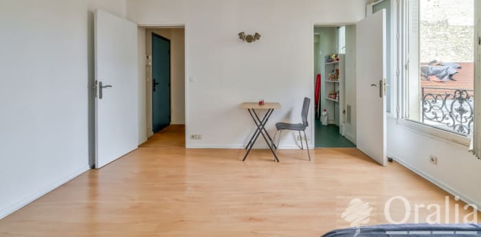 Image 7 sur 13 - Appartement  ·  Vente · Paris (75010) · 1 pièce · 29m²