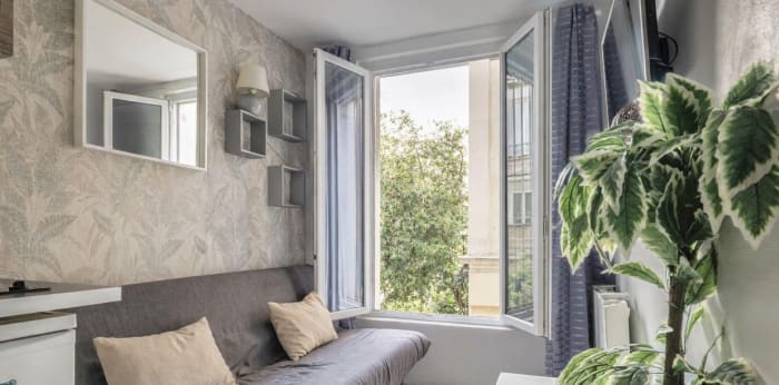 Image 1 sur 7 - Appartement  ·  Vente · Paris (75011) · 1 pièce · 12m²
