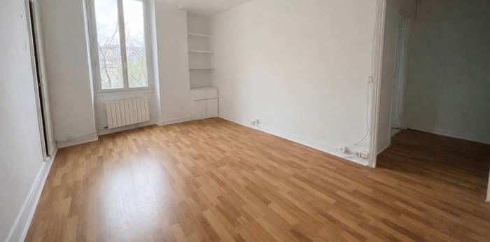 Image 2 sur 3 - Appartement  ·  Vente · Bordeaux (33000) · 2 pièces · 53m²