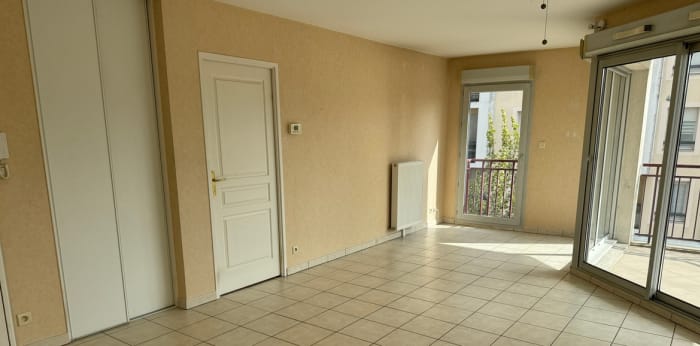 Image 6 sur 11 - Appartement  ·  Vente · Dijon (21000) · 81m²