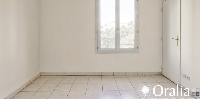 Image 4 sur 6 - Appartement  ·  Vente · Lyon (69007) · 2 pièces · 48m²