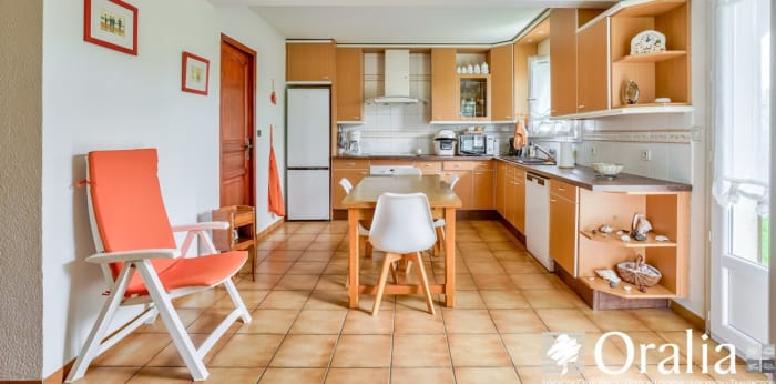 Image 5 sur 14 - Maison/villa  ·  Vente · Bordeaux (33200) · 6 pièces · 135m²