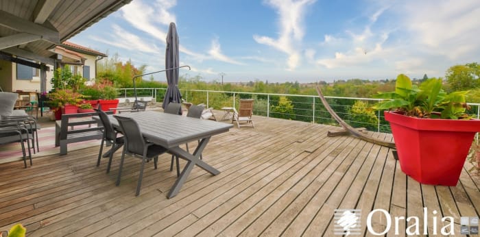 Image 14 sur 14 - Maison/villa  ·  Vente · Grezieu La Varenne (69290) · 12 pièces · 325m²