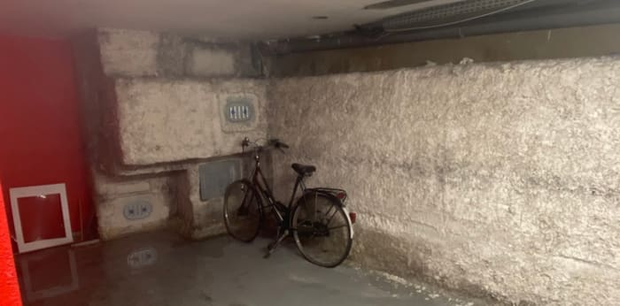 Image 2 sur 2 - Parking/box  ·  Vente · Paris (75006)