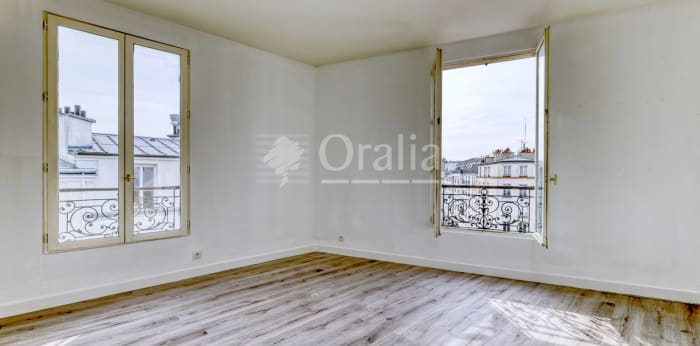 Image 5 sur 10 - Appartement  ·  Vente · Paris (75018) · 2 pièces · 37m²