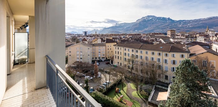 Image 12 sur 13 - Appartement  ·  Vente · Grenoble (38000) · 3 pièces · 83m²