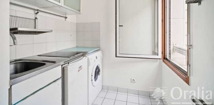 Image 6 sur 9 - Appartement  ·  Vente · Paris (75011) · 1 pièce · 30m²
