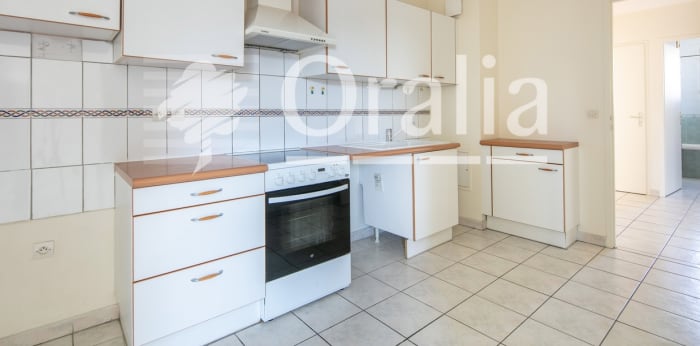 Image 4 sur 9 - Appartement  ·  Vente · Echirolles (38130) · 3 pièces · 75m²