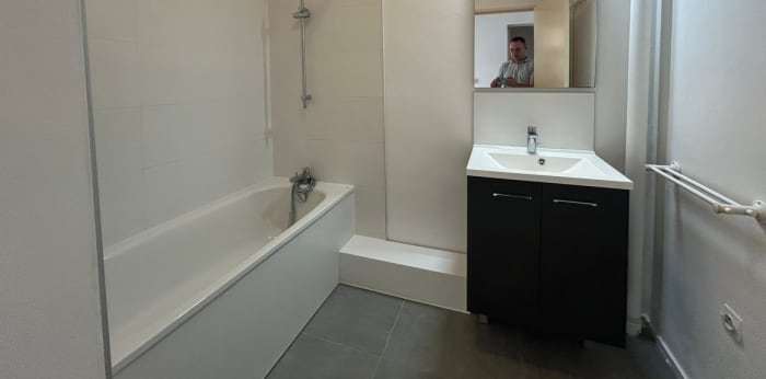 Image 10 sur 12 - Appartement  ·  Vente · Bordeaux (33200) · 4 pièces · 81m²