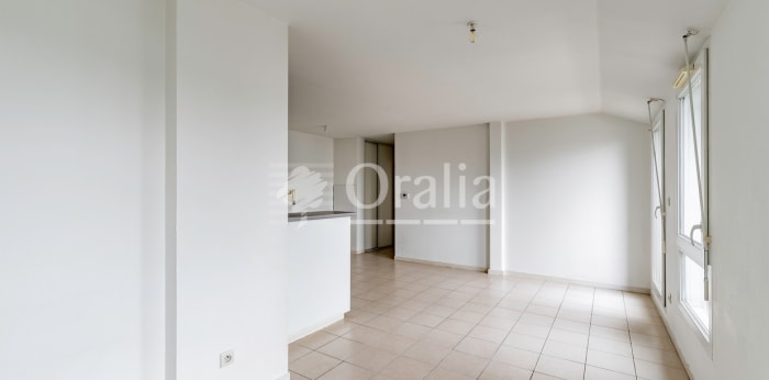 Image 5 sur 9 - Appartement  ·  Vente · Le Haillan (33185) · 3 pièces · 62m²