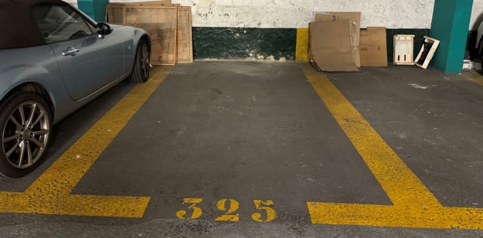 Image 1 sur 2 - Parking/box  ·  Vente · Paris (75014)