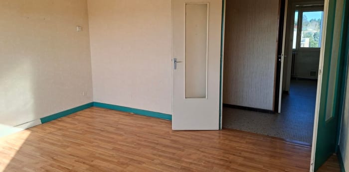 Image 6 sur 11 - Appartement  ·  Vente · Ecully (69130) · 4 pièces · 74m²