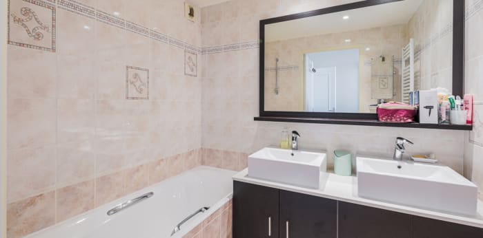 Image 9 sur 15 - Appartement  ·  Vente · Grenoble (38000) · 3 pièces · 72m²