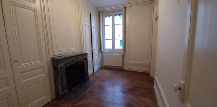 Image 13 sur 14 - Appartement  ·  Vente · Lyon (69006) · 5 pièces · 137m²