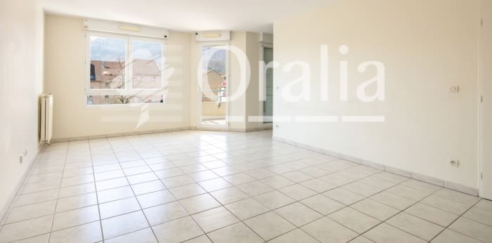 Image 2 sur 9 - Appartement  ·  Vente · Echirolles (38130) · 3 pièces · 75m²