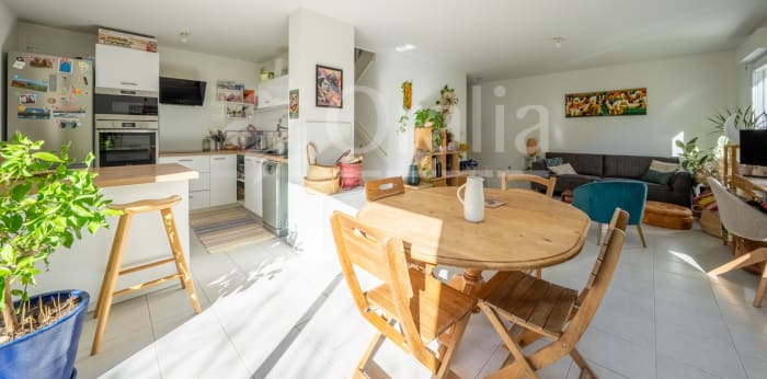 Image 6 sur 12 - Appartement  ·  Vente · Merignac (33700) · 4 pièces · 85m²